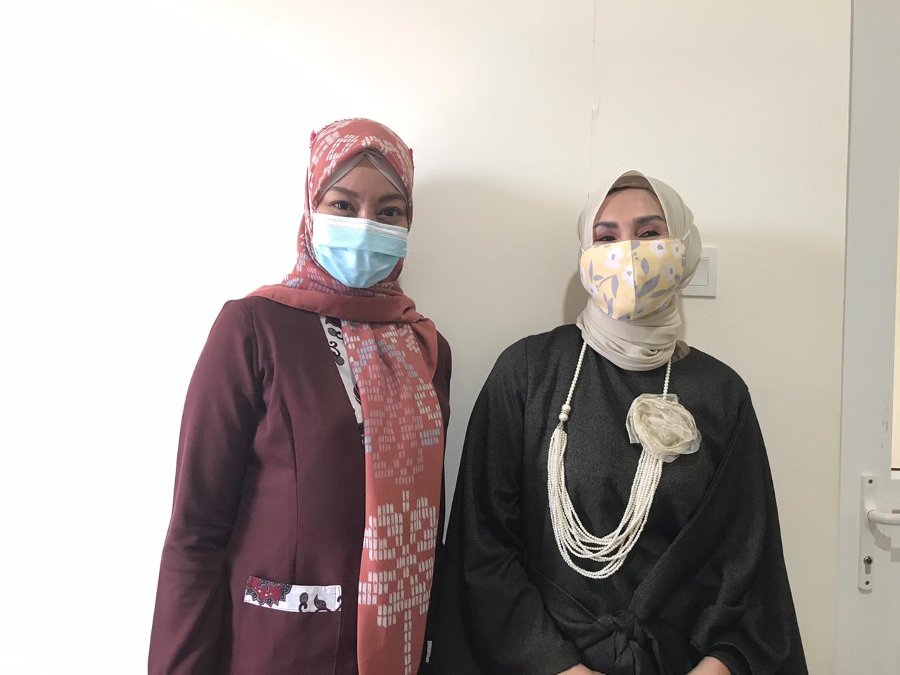 Supervisor Penunjang Medis sekaligus penangan BPJS Kesehatan RSIA Restu Ibu Padang Ghea bersama Nina